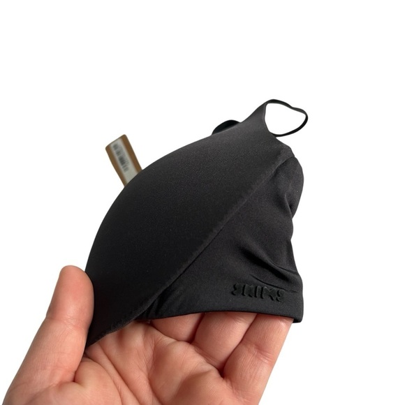 Skims Kim Kardashian Wireless Form Push Up Plunge Bra in Onyx Black Size 34D - Picture 3 of 7